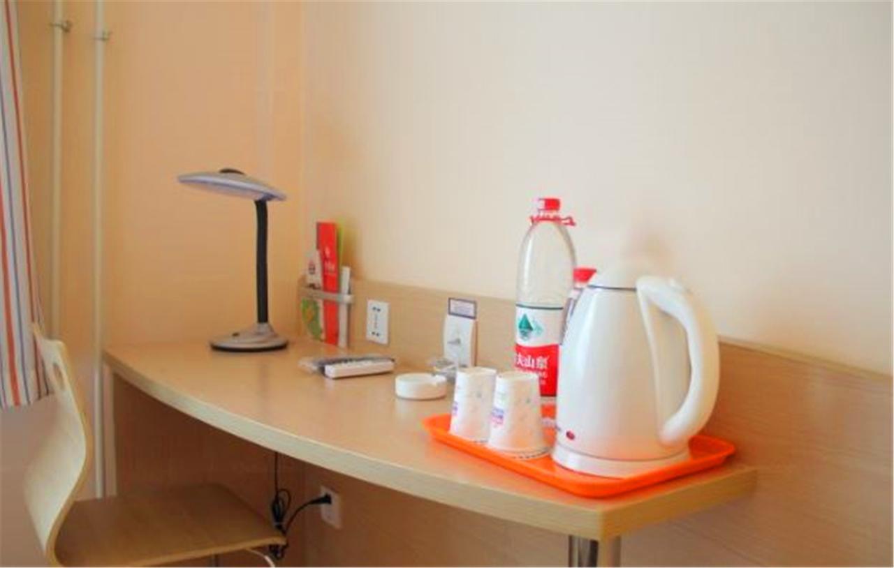 Greentree Inn Shandong Qingdao Railway Station Zhanqiao Yacht Wharf Express Экстерьер фото